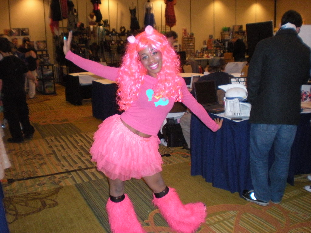Pinkie Pie cosplayer